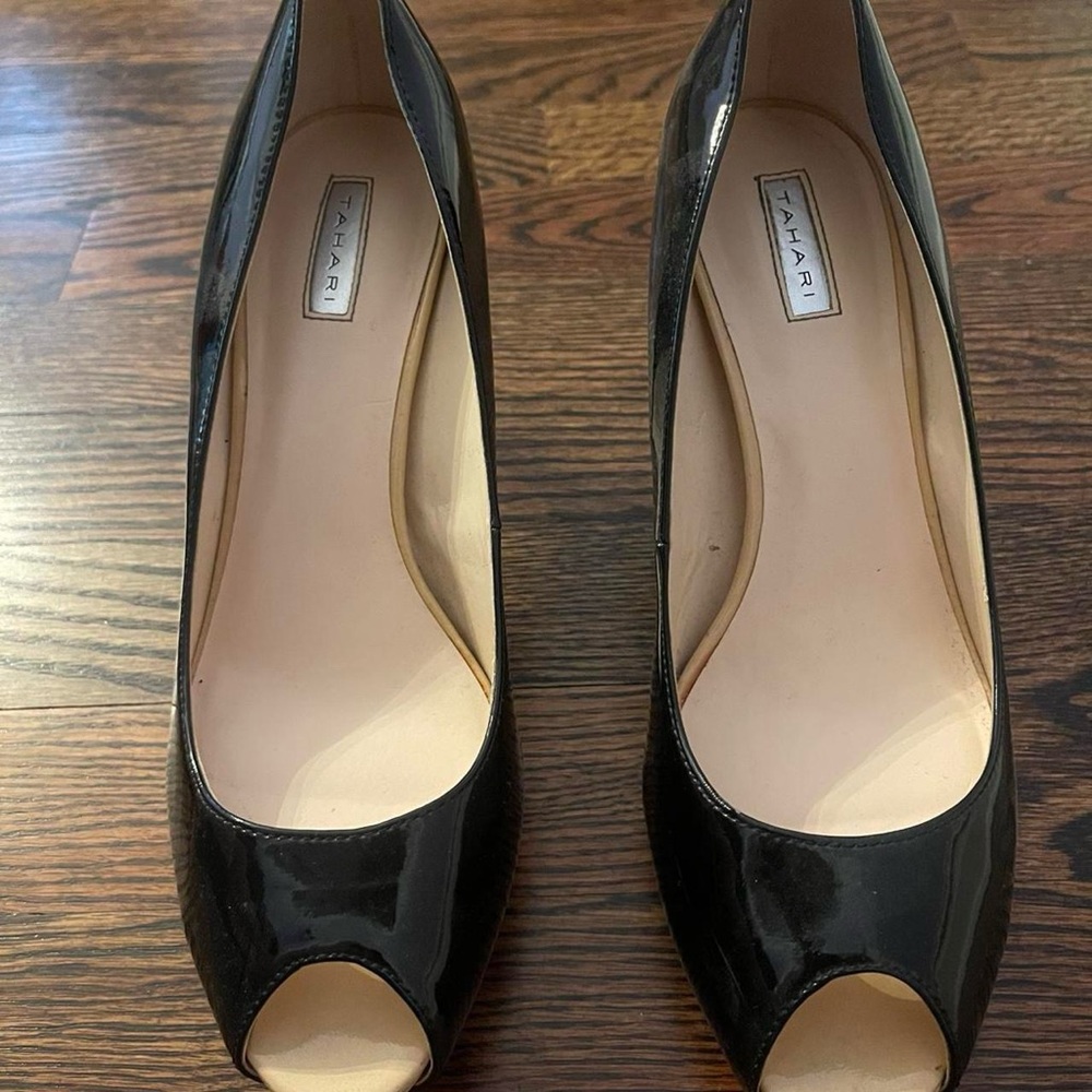 Tahari black heels
